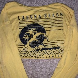 SOLD ✨ YELLOW LONG SLEEVE CROP TOP! ✨